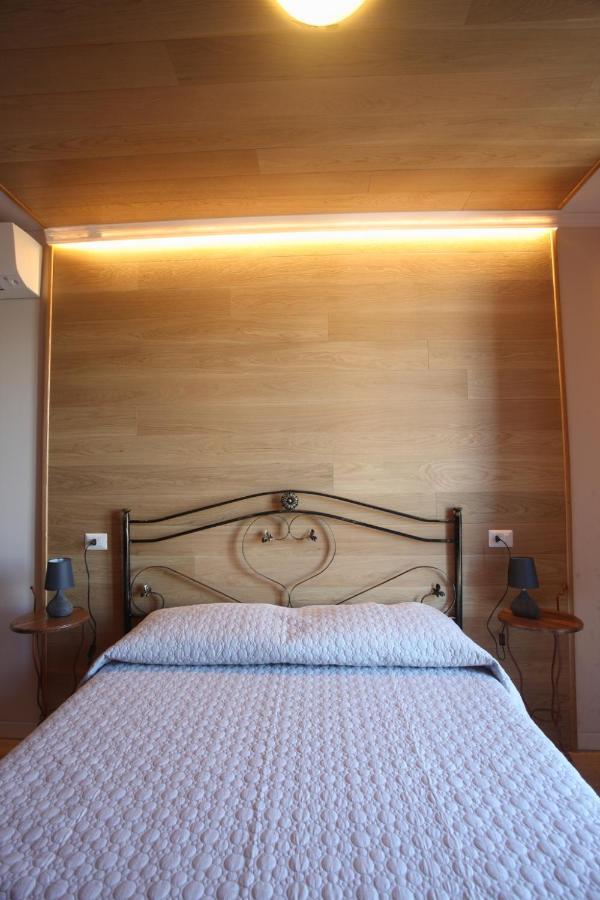 B&B La Fontana Borbone Lauria Inferiore Exteriör bild